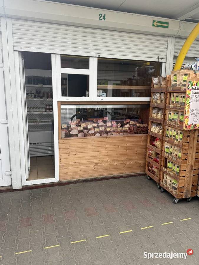 Pawilon handlowy bazar Egipska Saska Kępą