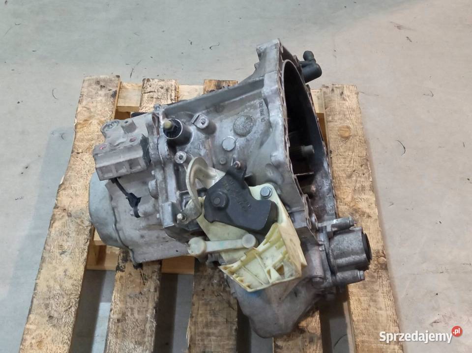 SKRZYNIA BIEGÓW 20ET69 15 BLUE HDI Citroen C3 Rok produkcji 2019