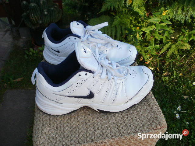 Buty Nike sportowe Wolbrom