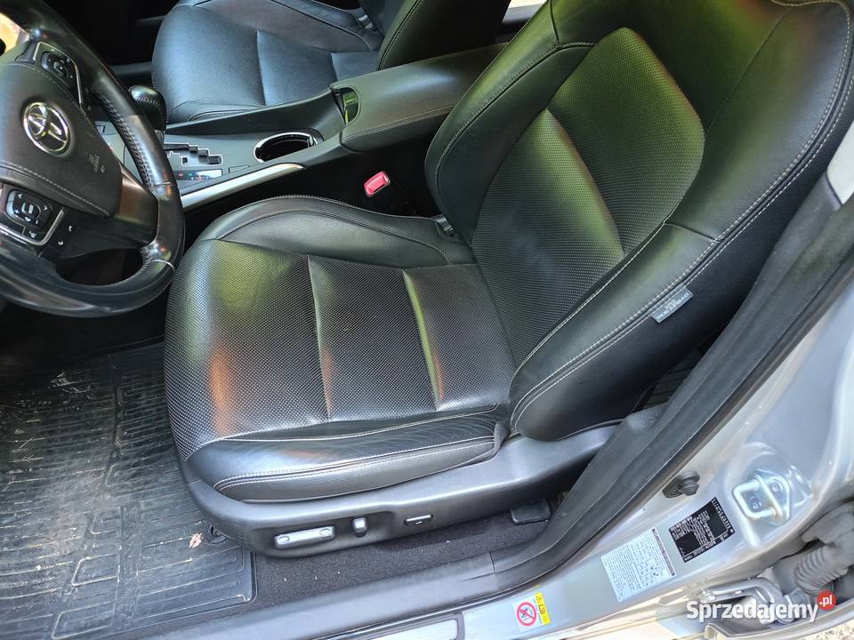 Toyota Avensis Zadbany Avensis z małym 152KM małopolskie Chrzanów sprzedam