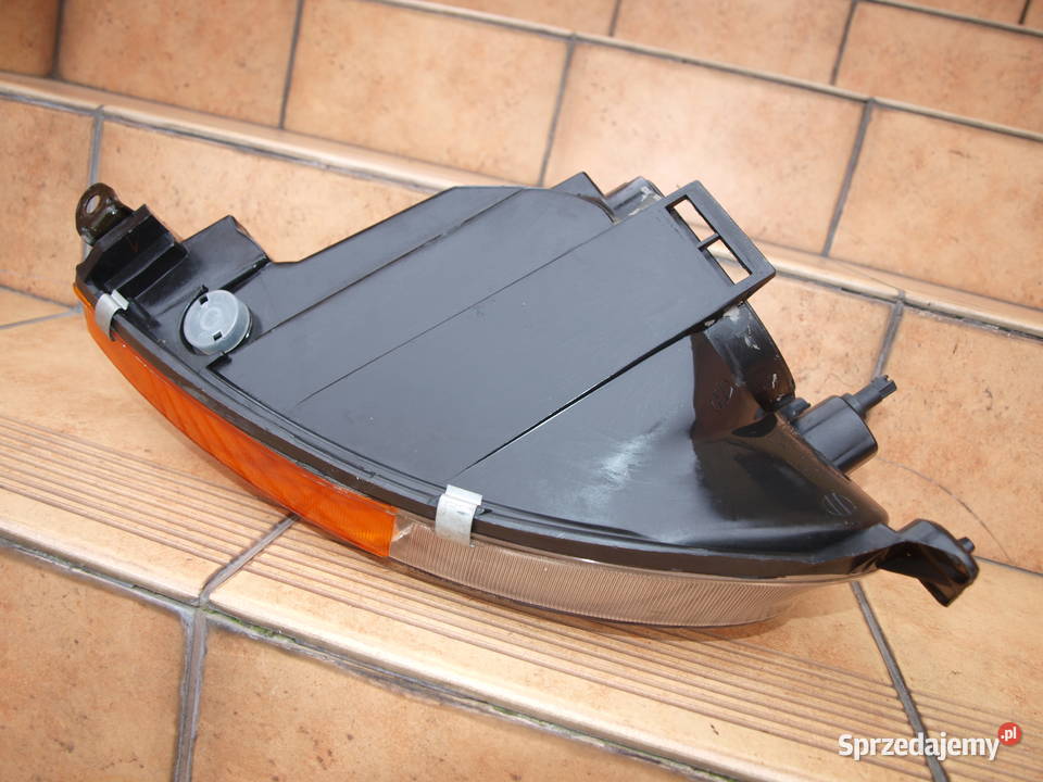 Ford Ka lampa prawa przód 1996 2008r europa osobowe Oświetlenie Kalisz