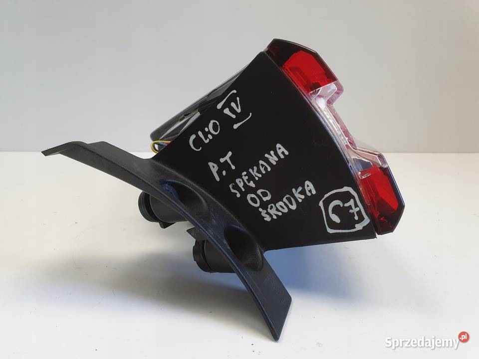 Renault Clio IV LIFT HTB TYLNIA TYLNA LAMPA Rudka sprzedam