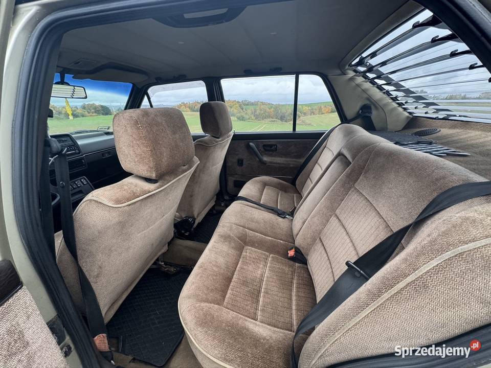 VW Jetta GL 1986 19 TD AAZ Zdrowa Blacha Brązowy kujawsko-pomorskie Świecie
