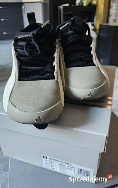 Adidas Harden Volume 8