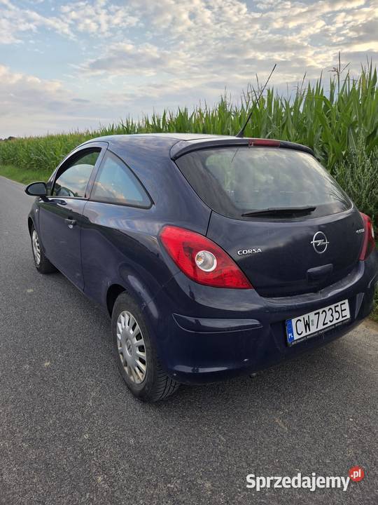 Opel corsa d 12 2010r 1200cm3 Corsa