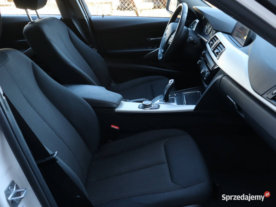 BMW 3 330 i Kombi Katowice