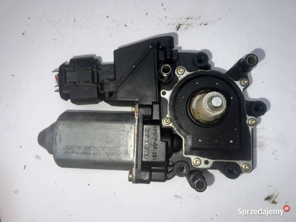 silniczek szyby prawy tył AUDI A6 C5 Ostrzeszów