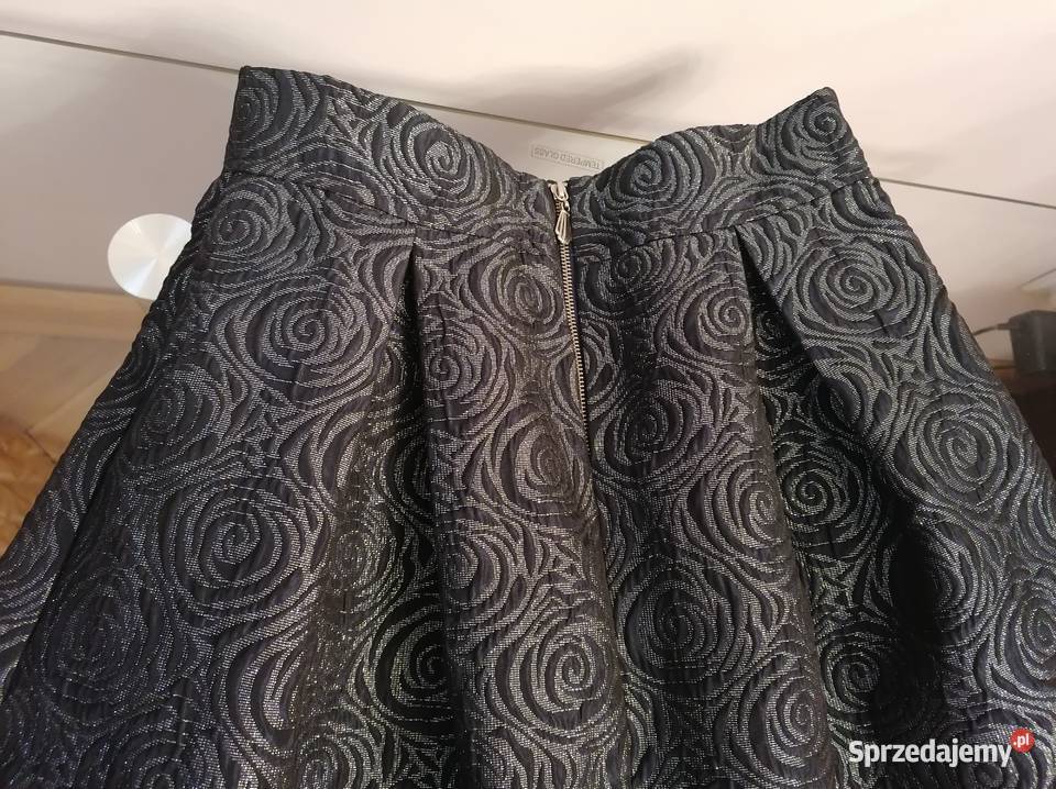 NOWA BŁYSZCZĄCA SPÓDNICZKA MINI W RÓŻE R36 szary/srebrny Łódź sprzedam