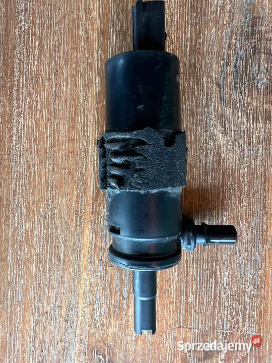 8W0955647 Pompka spryskiwacza Audi a4 B9 sprzedam
