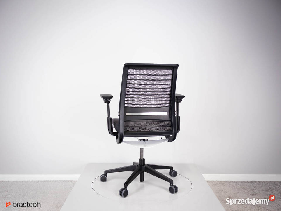 Fotel biurowy Steelcase Think V2 Sątoczno