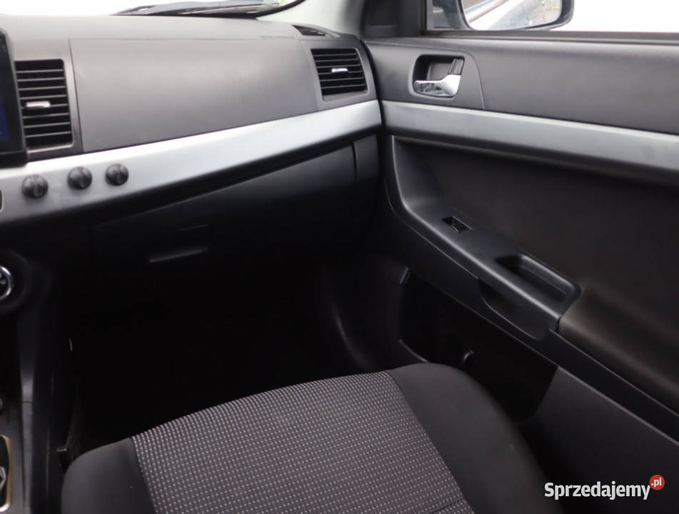 Mitsubishi Lancer 16 MIVEC ABS
