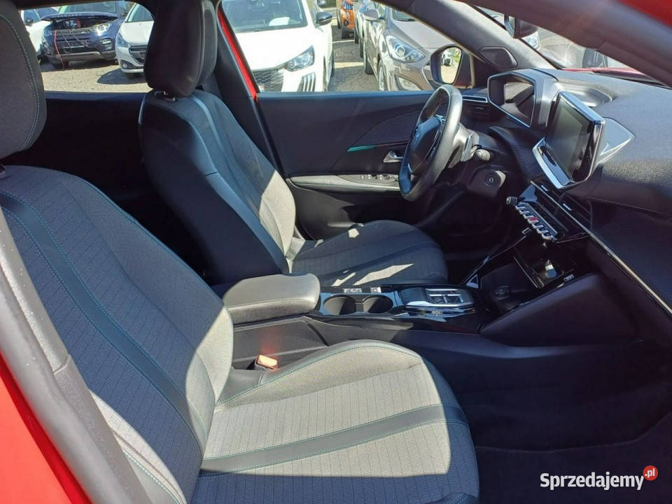 Peugeot 2008 AUTOMAT 1 wł Navi Tablet FullLed serwisowany w ASO Chrzanów