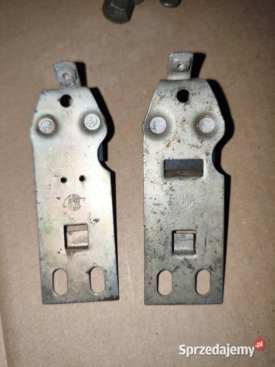 Oryginalna podstawa tylnej lampki K750 M72 Leszno