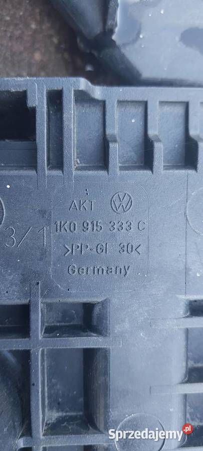 Podstawa akumulatora AUDI SEAT VW SKODA 0308 r osobowe Pozostałe Szczecin