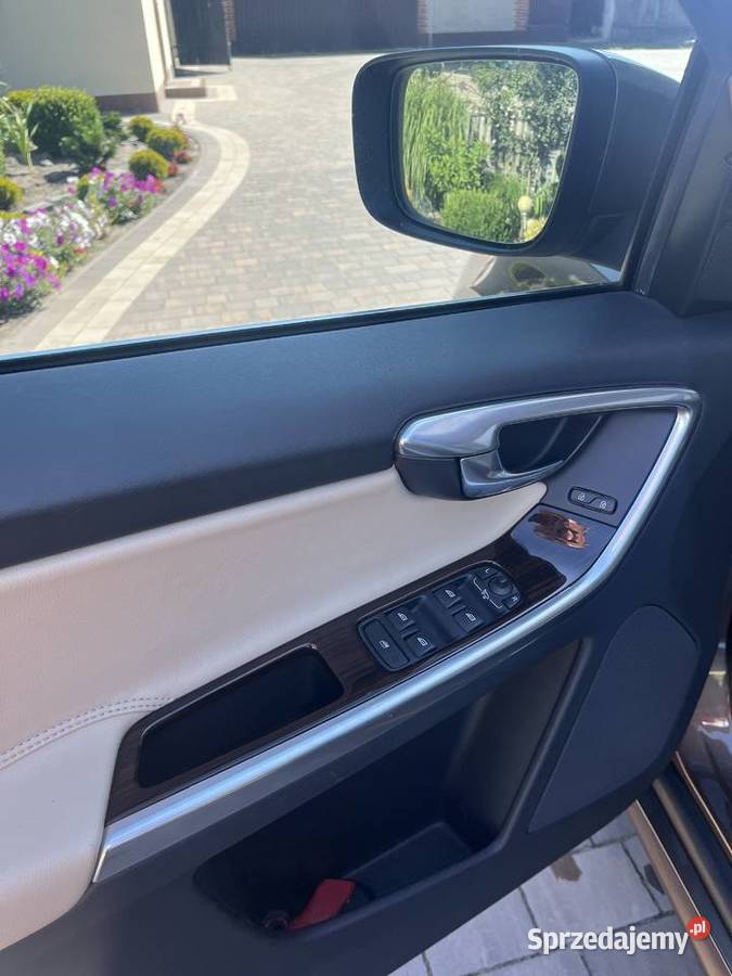 Volvo xc60 d4 krajowe łódzkie Świnice Warckie-Kolonia