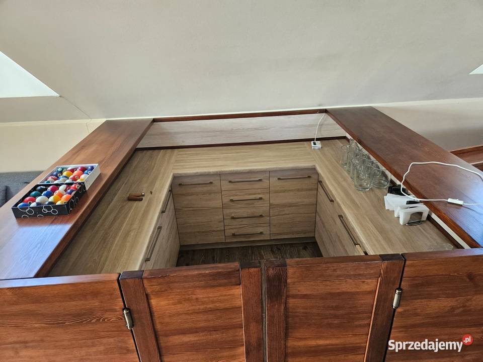 Wyspa serwisu na salę bankietową obudowa baru Pszczyna