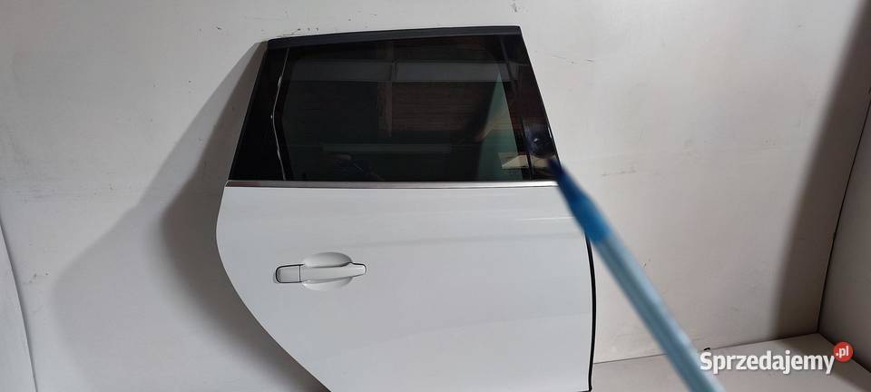 VOLVO XC60 DRZWI LEWY TYŁ 31402418 Drzwi