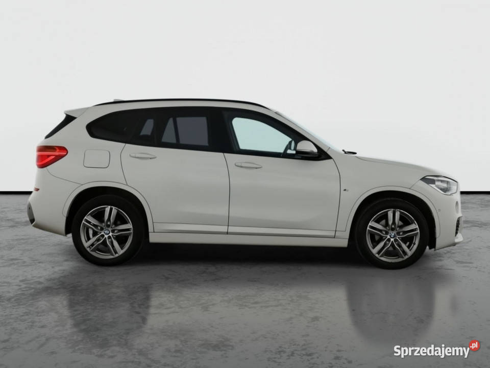 BMW X1 xDrive18d przyciemniane szyby Bielany Wrocławskie