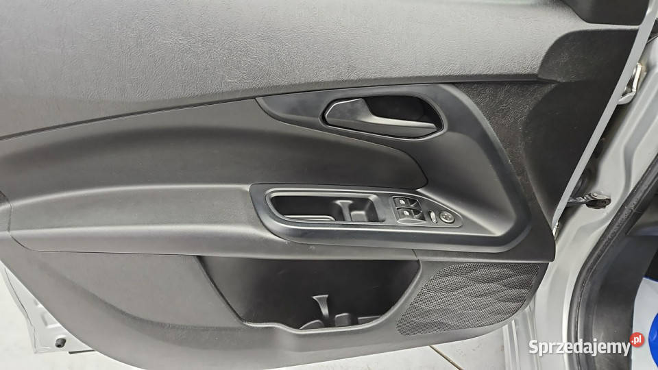 Fiat Tipo 14 TJet 16v Street Z Polskiego Salonu Warszawa