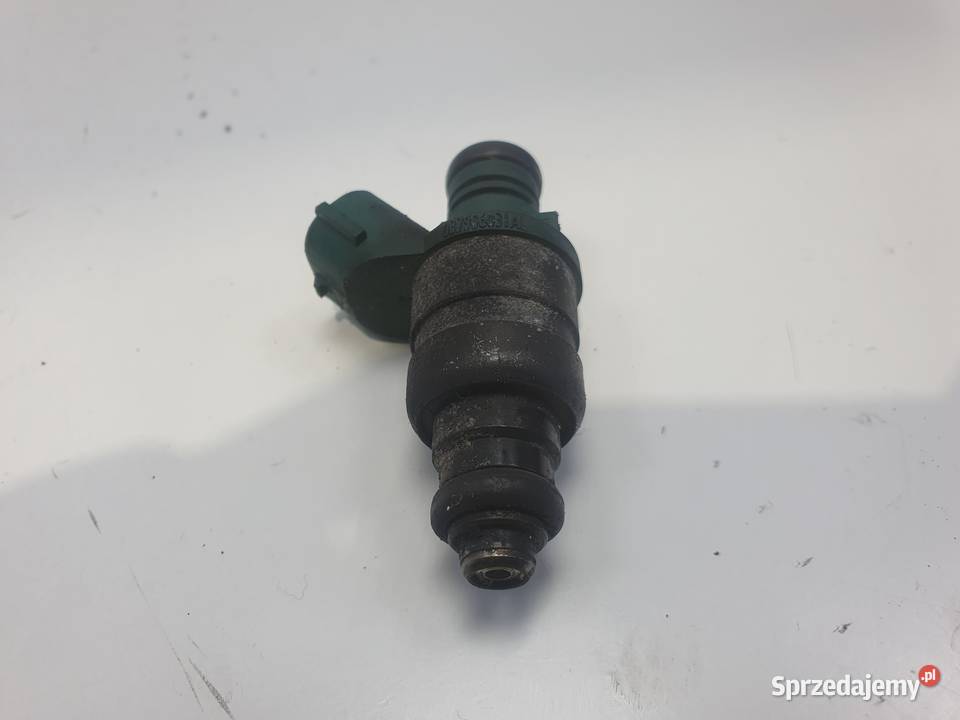WTRYSKIWACZ VW Golf IV 16 8V wtrysk 037906031AL osobowe sprzedam