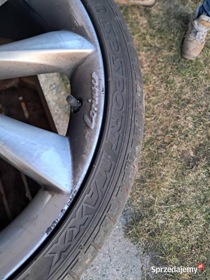 Opony Dunlop 23535r19 Częstochowa