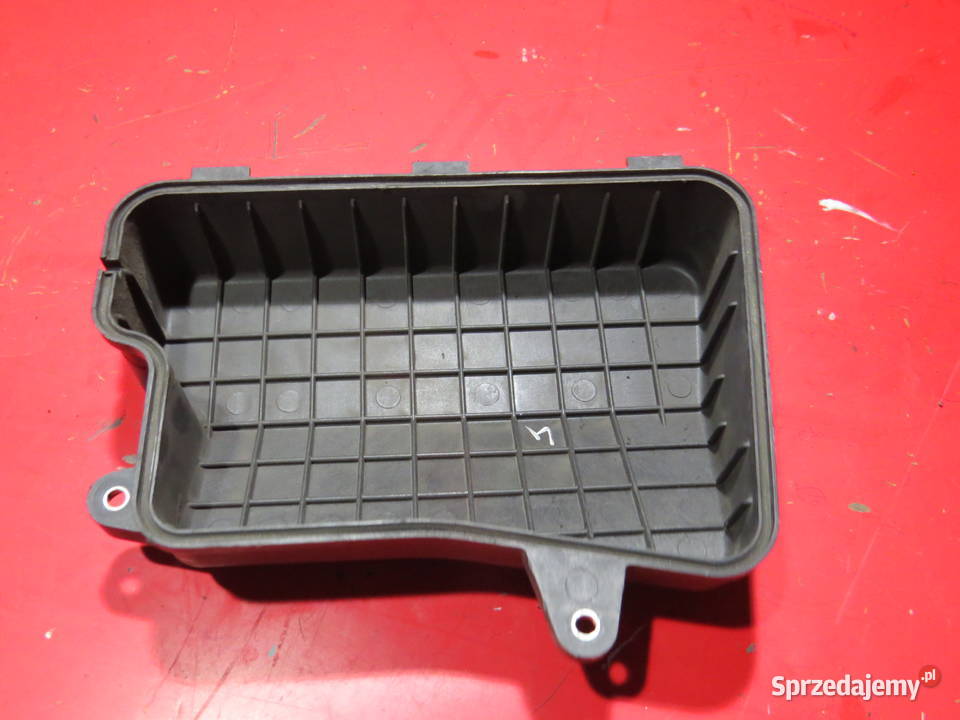 SUZUKI BURGMAN 400 k7 pokrywa dekiel miska Filtry powietrza sprzedam