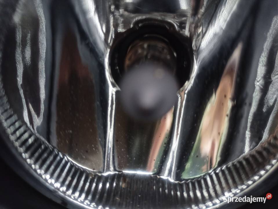 VW Transporter T5 Skoda Fabia II halogen lewy Sieradz