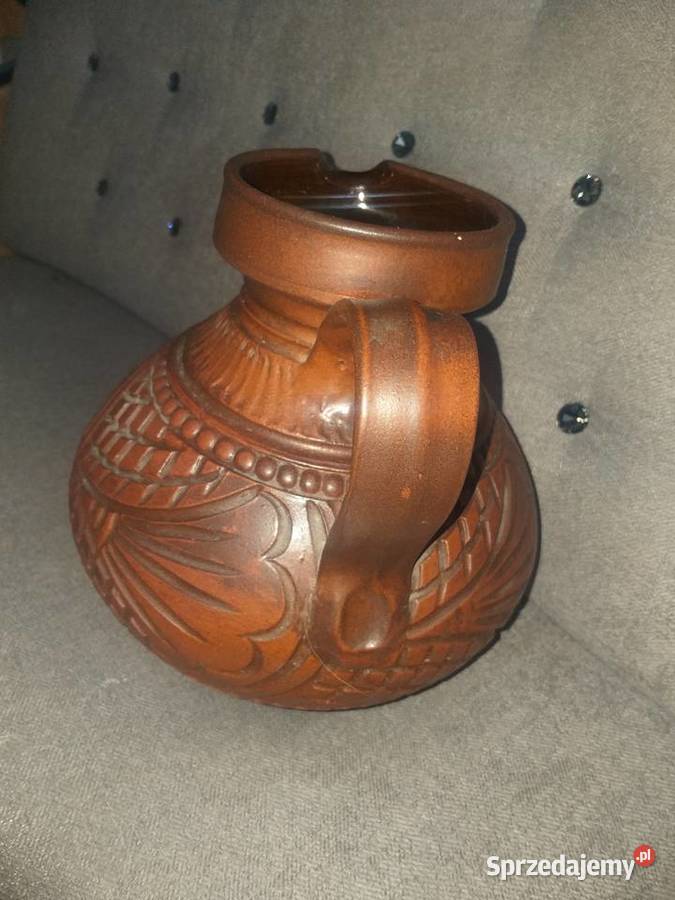Staryceramiczny dzban z sygnaturą Kępno