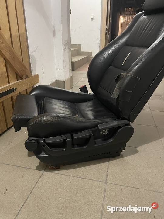 Fotel BMW E34 sportsitze podgrzewany skóra Rok produkcji 1992