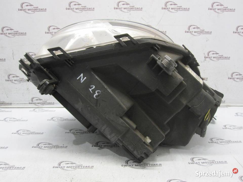 MINI COOPER II R56 12r lampa prawa przód