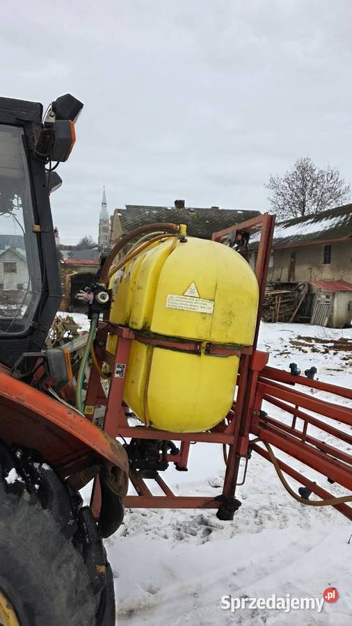 Opryskiwacz 12 m 400l nieuszkodzony