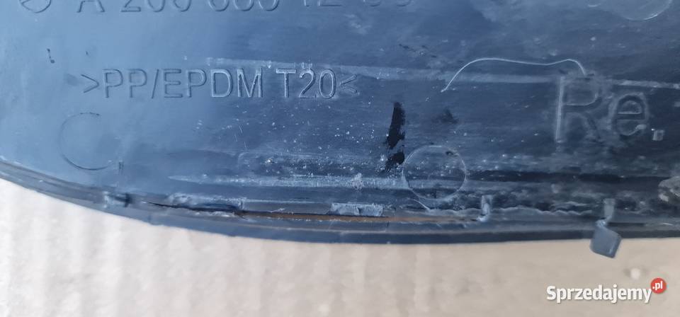 MERCEDES CKLASA W206 KRATKA ZDERZAKA PRAWA osobowe Trzciel