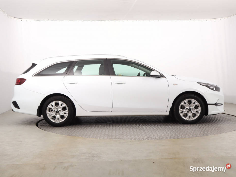 Kia Ceed 15 TGDI elektryczne lusterka