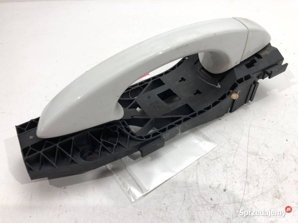 KLAMKA ZEWNĘTRZNA LEWY TYŁ VW GOLF VII Hatchback