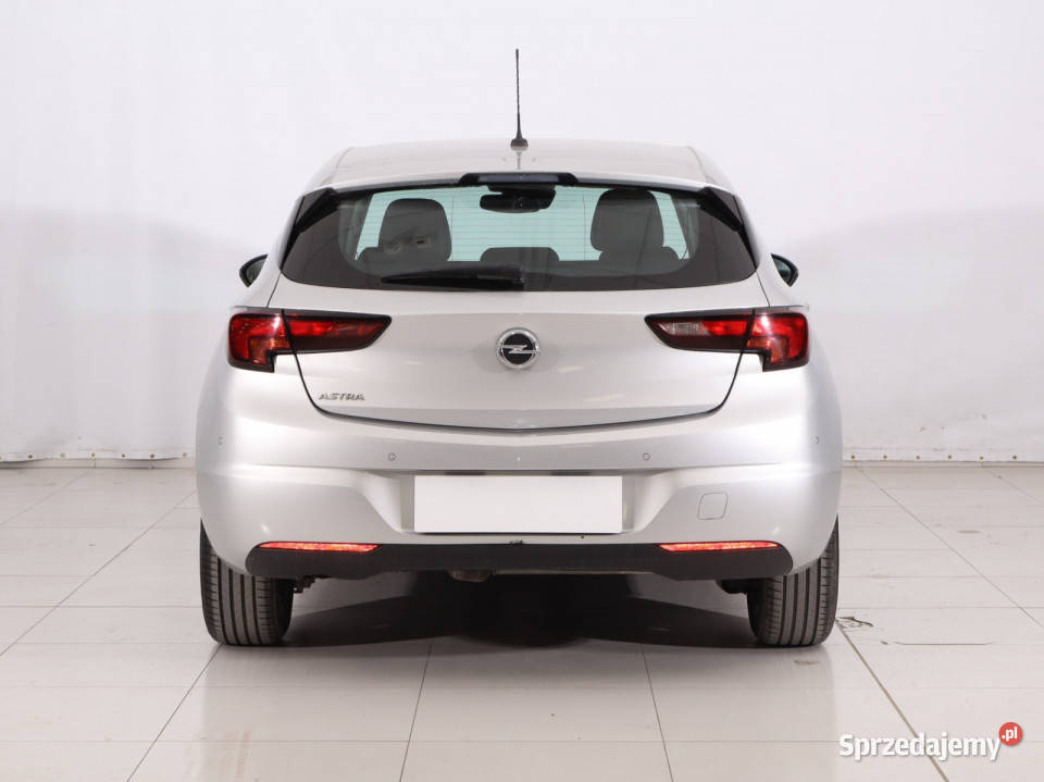 Opel Astra 12 Turbo czujnik parkowania