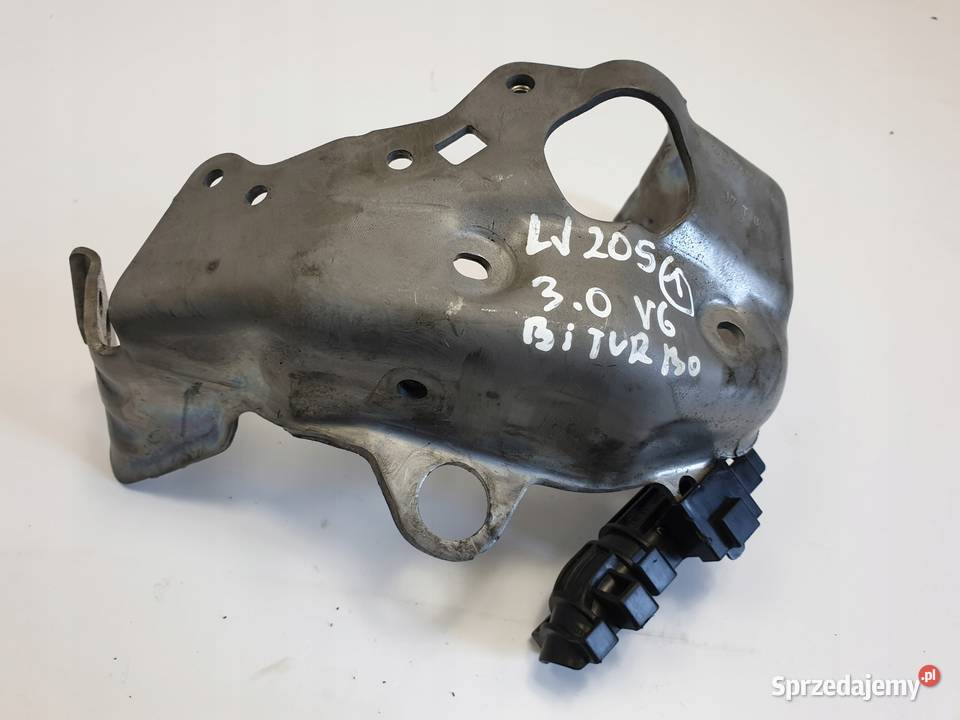 Mercedes W205 30 V6 OSŁONA POMPY PALIWA Uchwyt Chełm