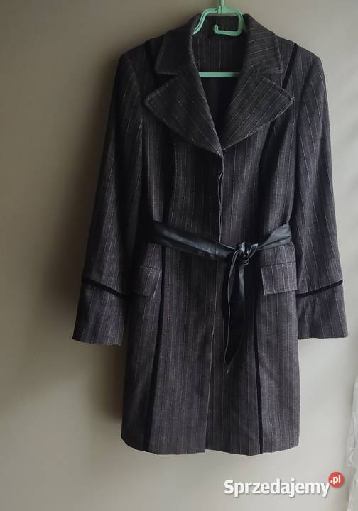Elegancki Płaszcz damski lekko ocieplany r 3840