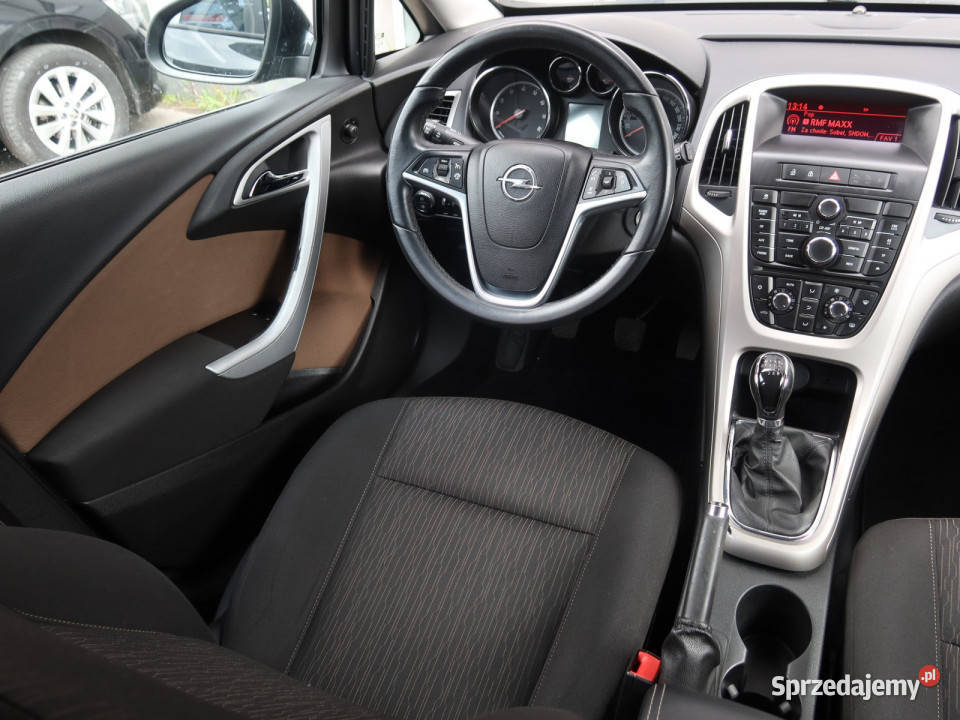 Opel Astra 14 T czujnik parkowania Astra