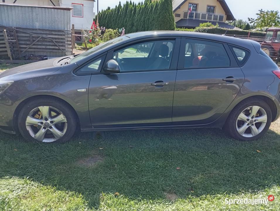 Opel astra j małopolskie Nowy Sącz sprzedam