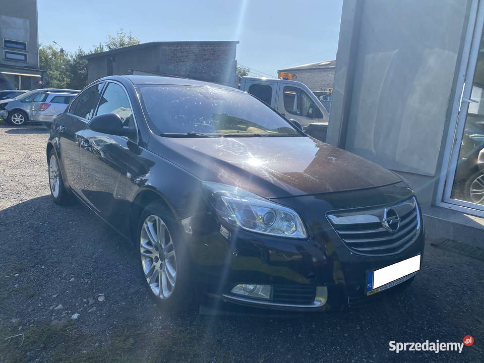 Insignia 4x4 infiniti salon polska Częstochowa