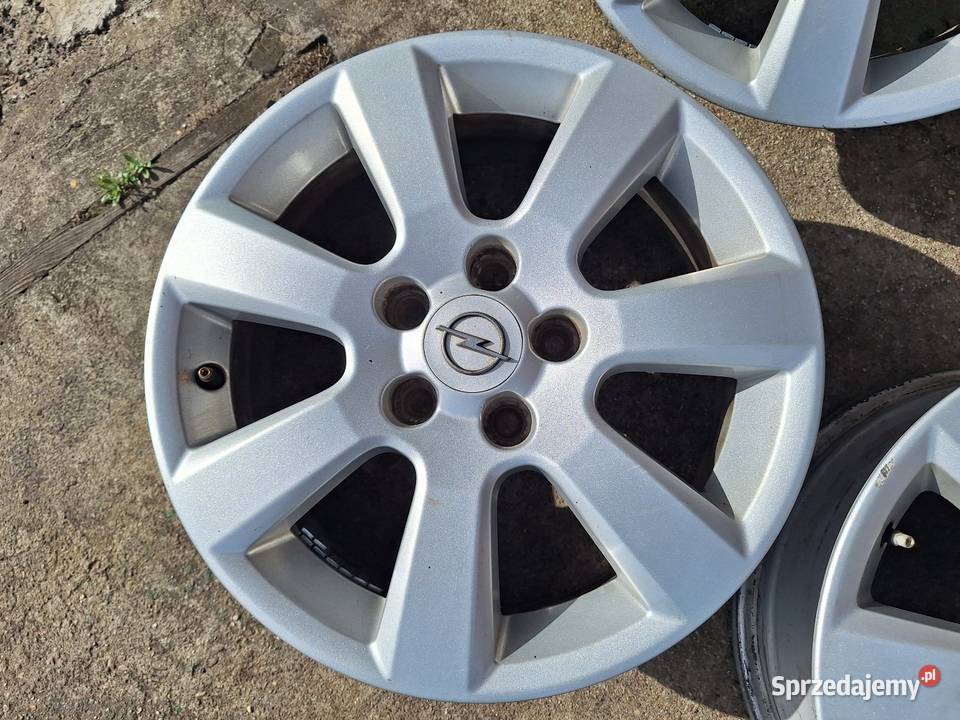 Alufelgi 5x110 16 ET44 OPEL Astra Combo Meriva Choceń