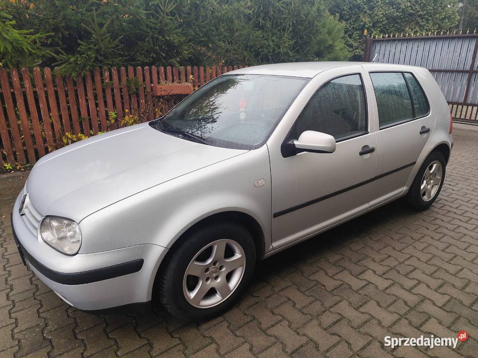 VW GOLF MK4 1999 14 Benz Super stan Płock