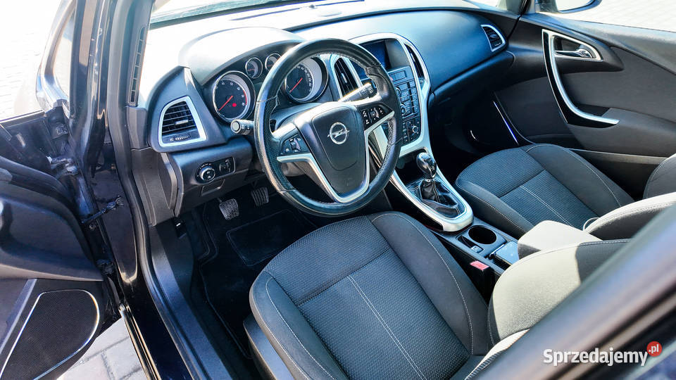 Opel Astra 16 TURBO 180 bixenon skrętny AFL isofix Kraków