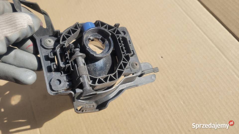 DACIA SANDERO II 2 MOCOWANIE HALOGEN LEWY PRZOD