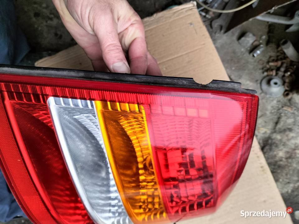 LAMPA TYŁ TYLNA PRAWA OPEL ASTRA II G 90521544 osobowe Kamień-Kolonia