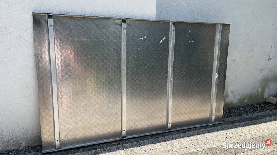 Platforma na busa kampera vana blacha wzmacniana Motoryzacja opolskie Paczków