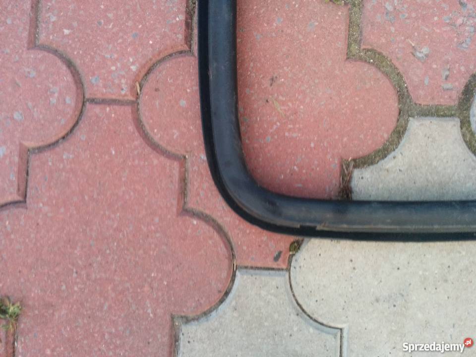 Polonez uszczelka szyby tylnej z klinem osobowe Stalowa Wola