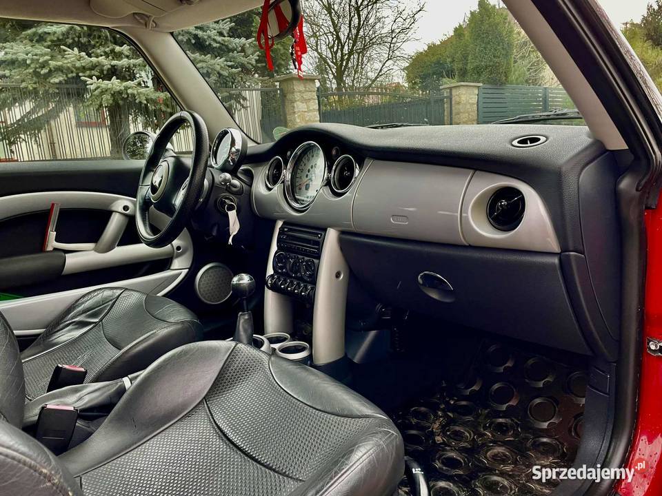 ŚlicznyZadbanyMiniCooperR5016Benz150Prz2003 r