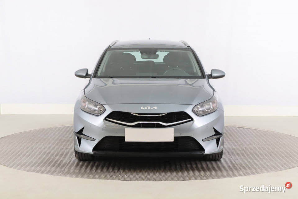 Kia Ceed 15 TGDI MHEV poduszka powietrzna Piaseczno