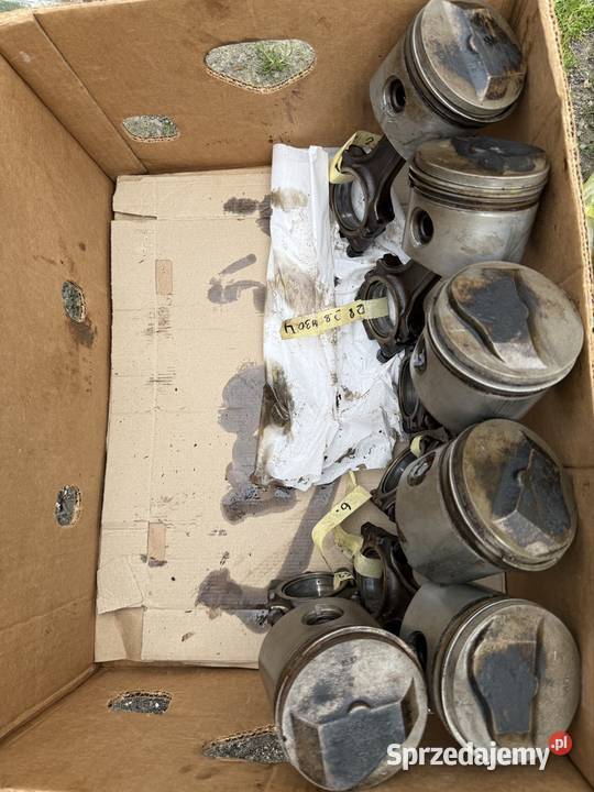 Tłok silnika BMW e24 628 28 m30